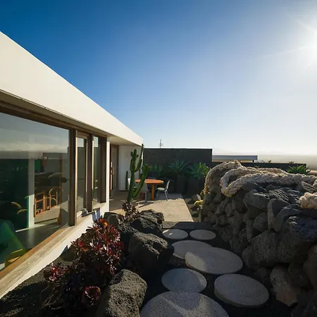 Canaryislandshost I Soul * Famara