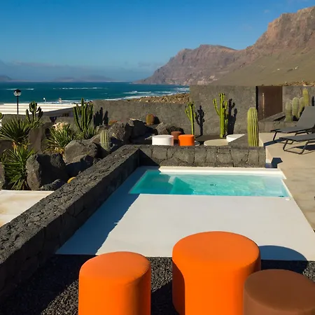 Canaryislandshost I Soul Famara